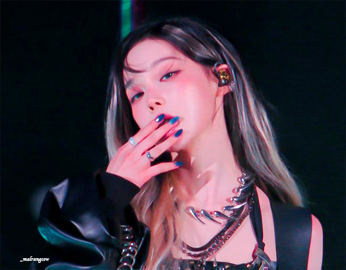 Winter (aespa)的幕後花絮