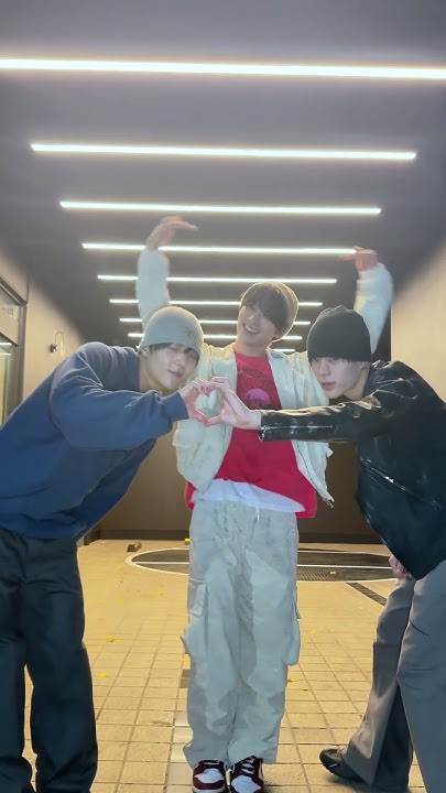 Latest photo of Moonbin (ASTRO)