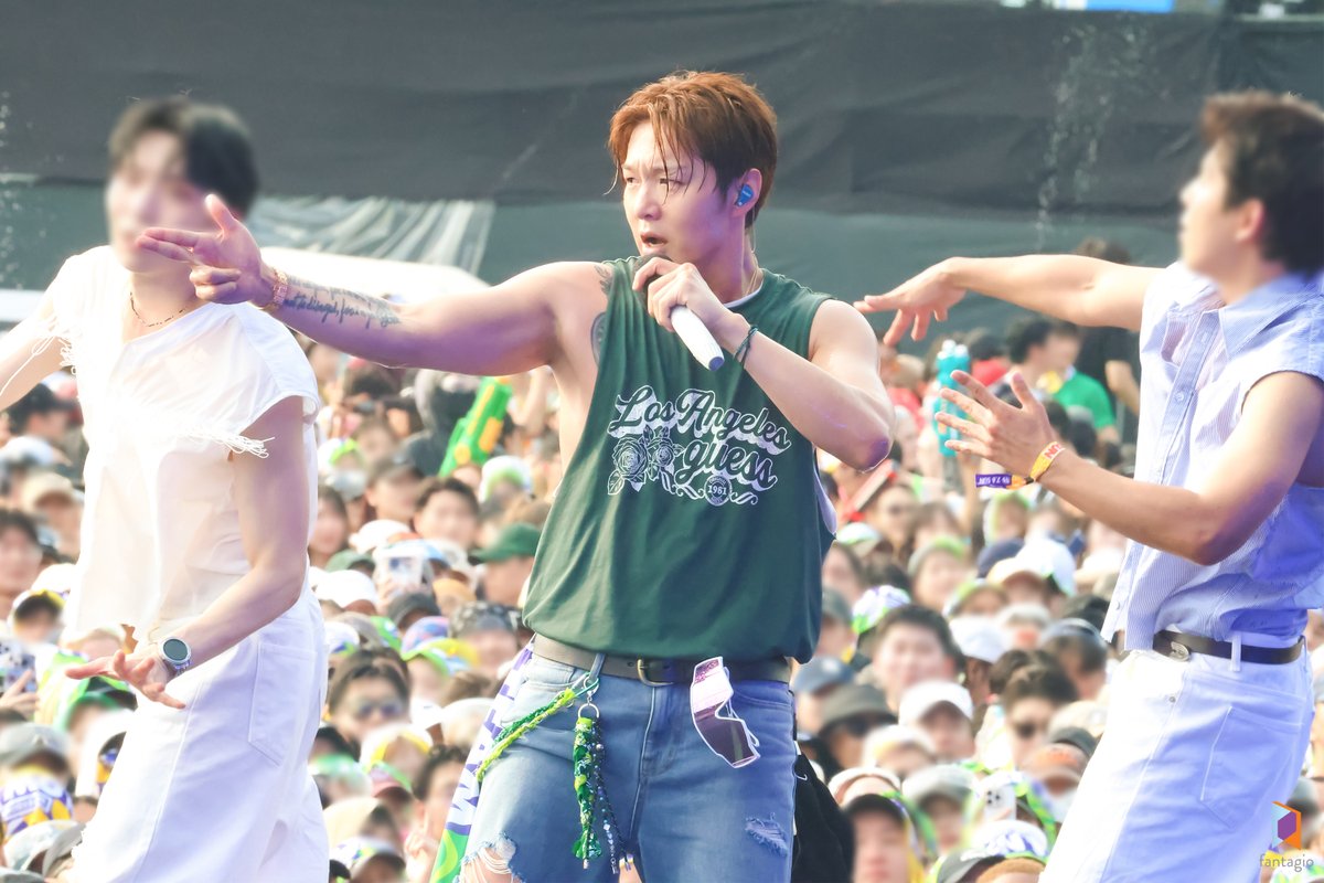 Behind-the-scenes cut of BTOB