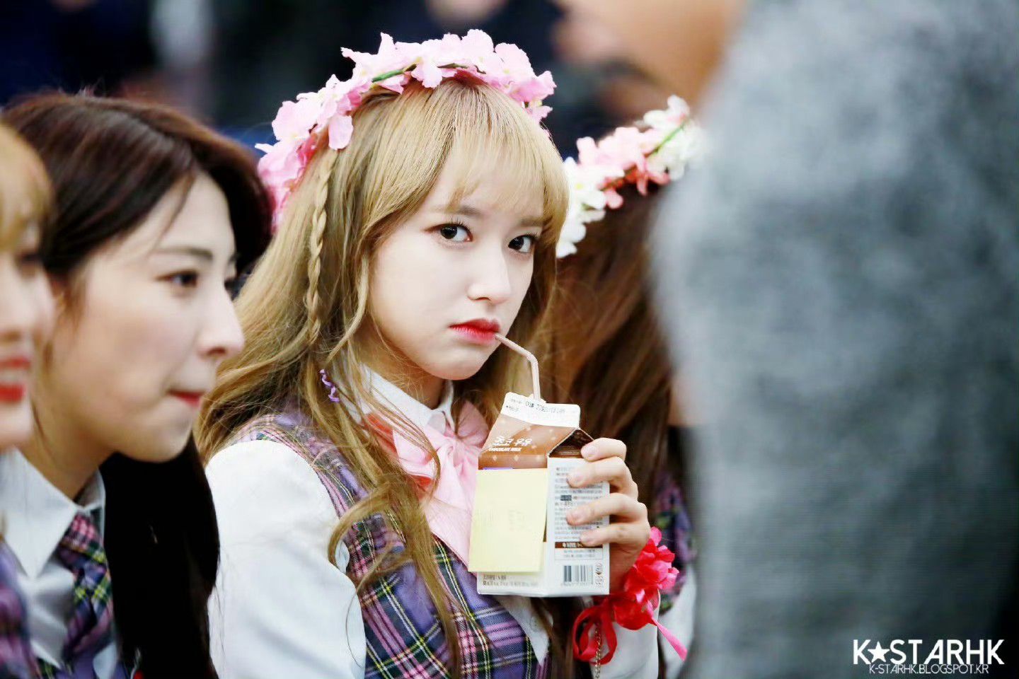 Behind-the-scenes cut of Cheng Xiao