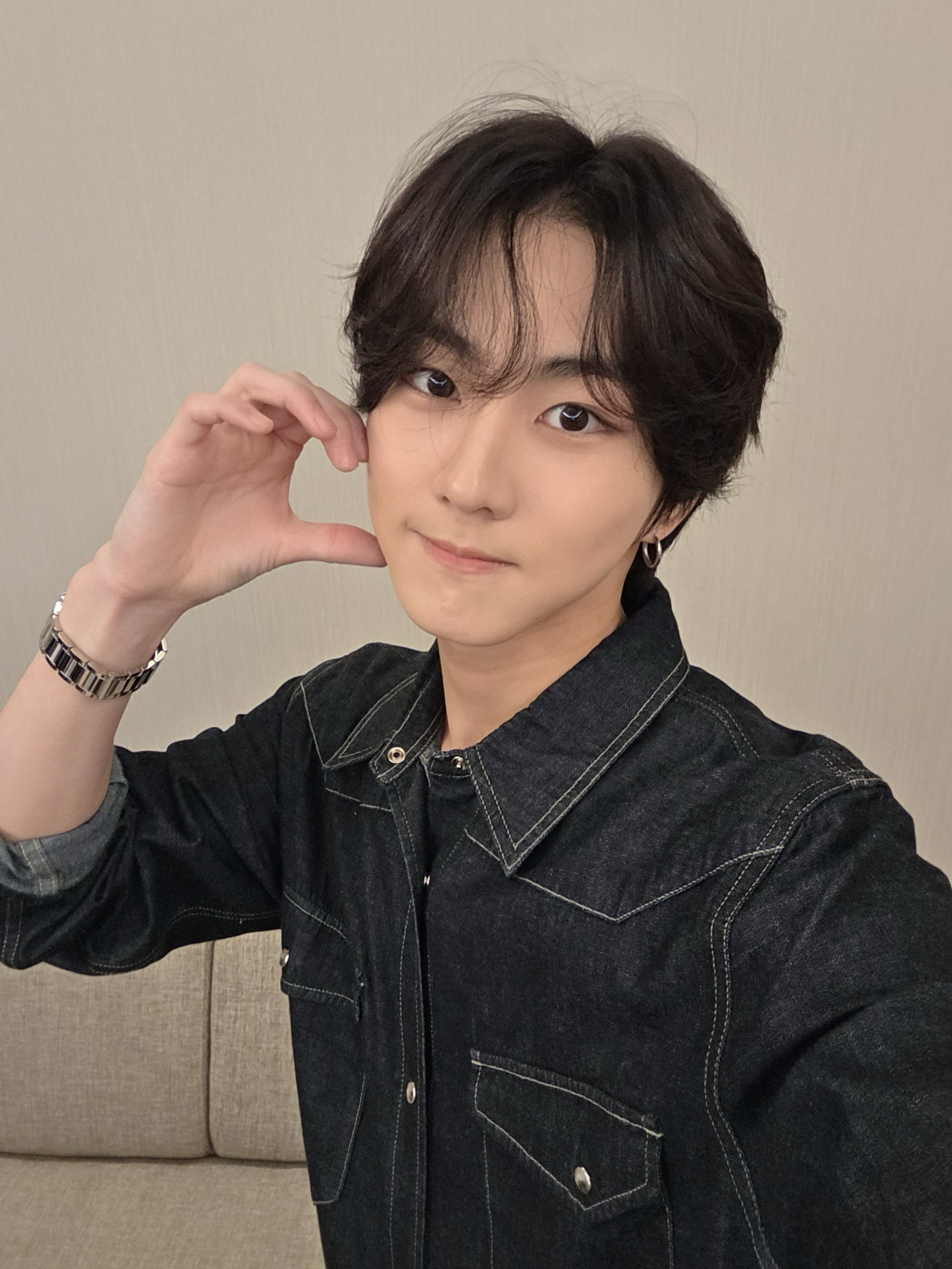 Recent activity shot of Jungwon (ENHYPEN)