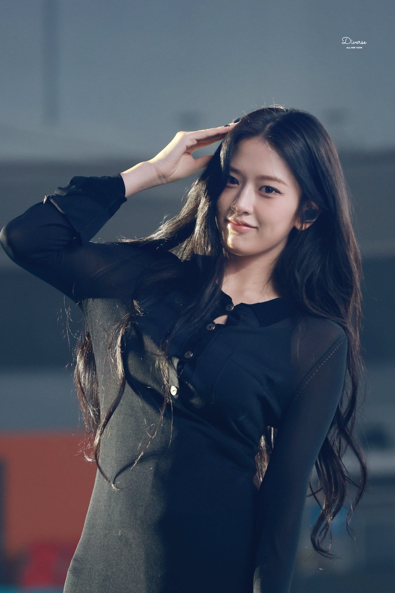 Foto aktivitas terbaru An Yujin (IVE)