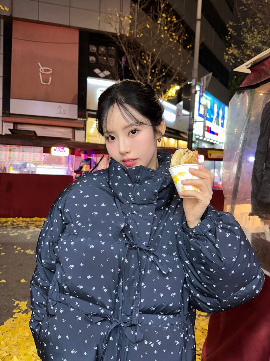 Recent activity shot of fromis (9)