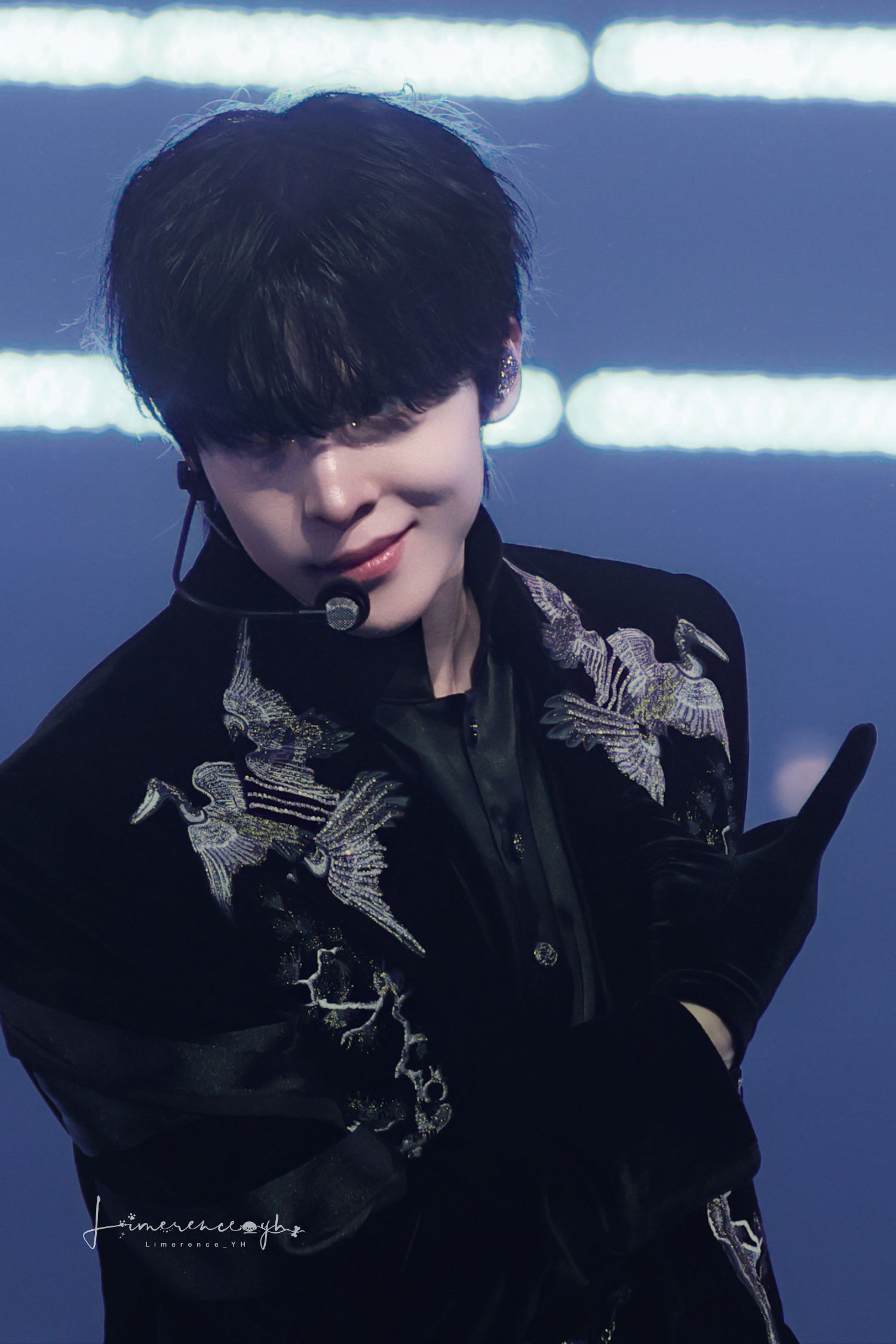 Latest photo of Yunho (ATEEZ)