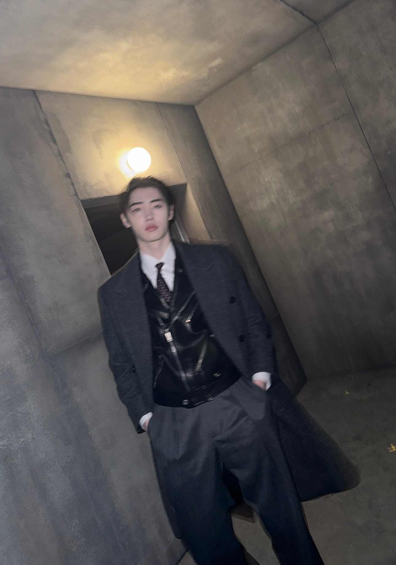 Foto terbaru Sunghoon (ENHYPEN)