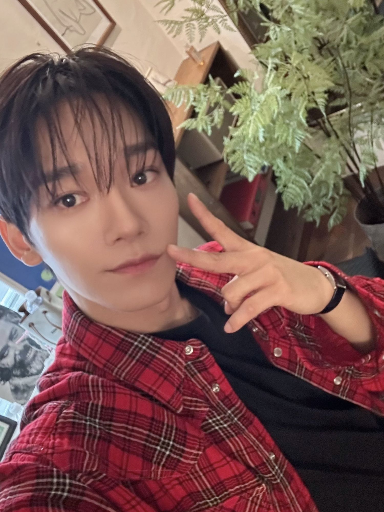 Recent activity shot of Chen (EXO)