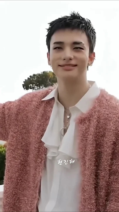 Recent activity shot of Hyunjin (Stray Kids)