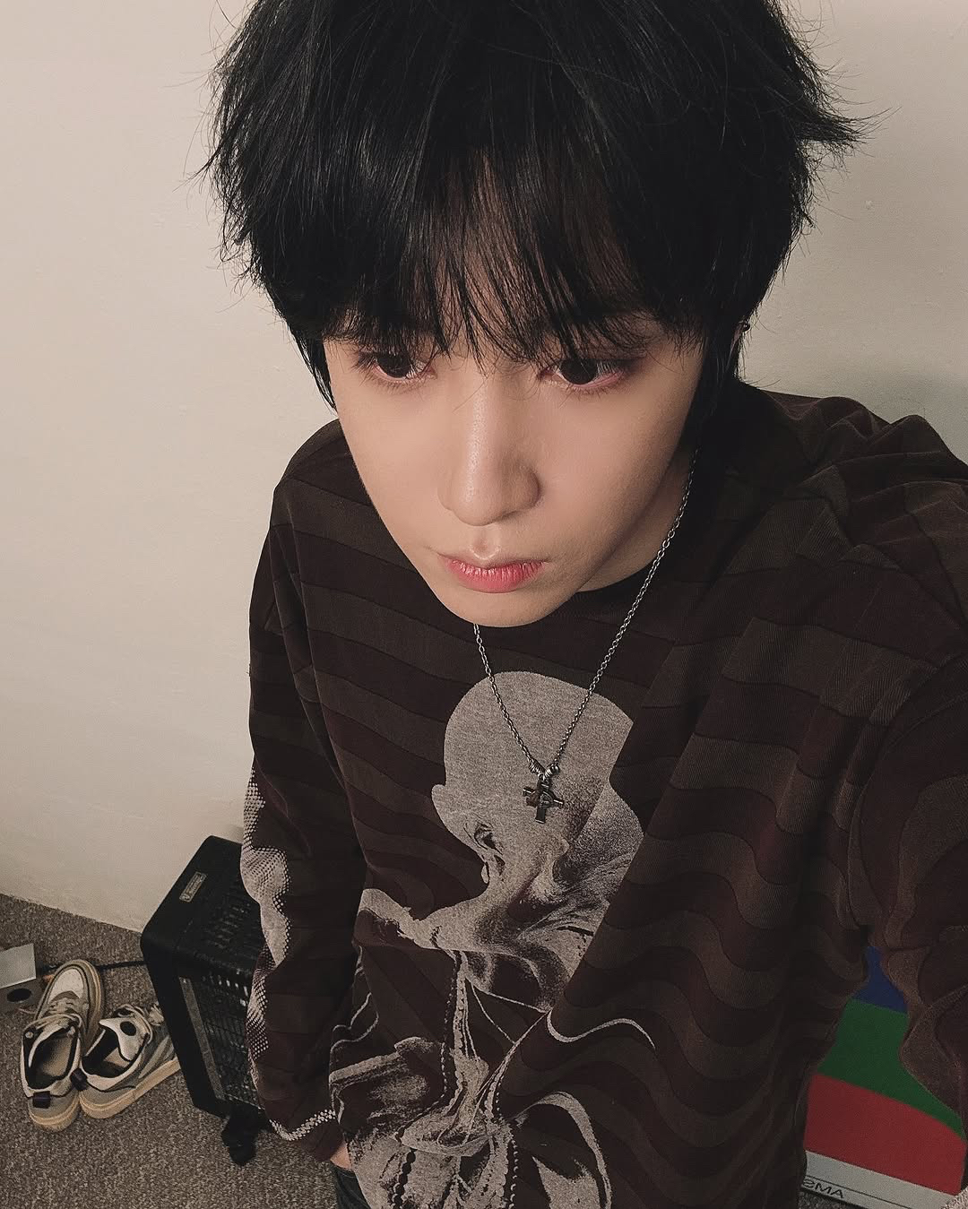Recent activity shot of Wooseok (PENTAGON)