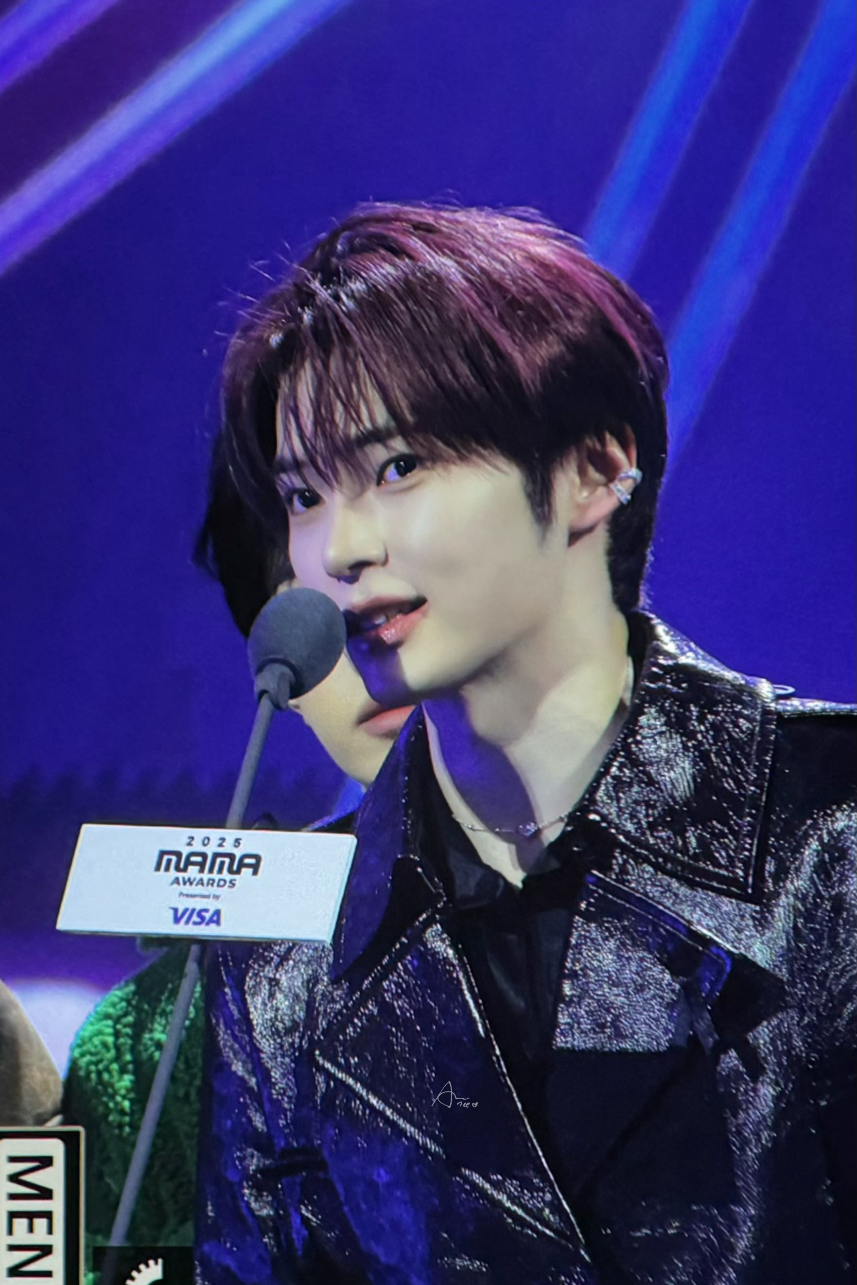 성한빈 (제로베이스원)의 최신 사진