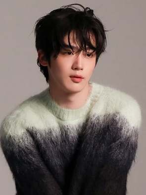 Latest photo of Kim Yohan (WEi)