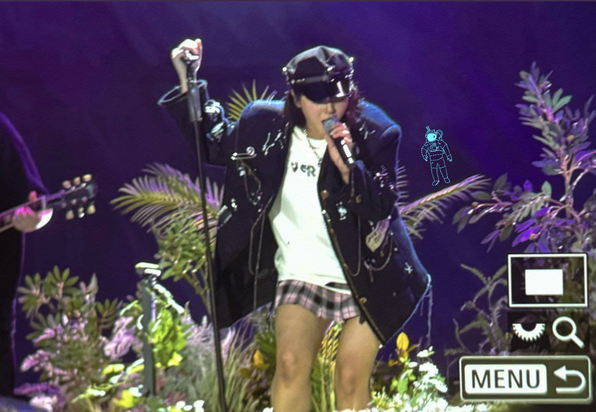 Latest photo of Jeongyeon (TWICE)