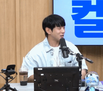 Latest photo of Hwang Chiyeol