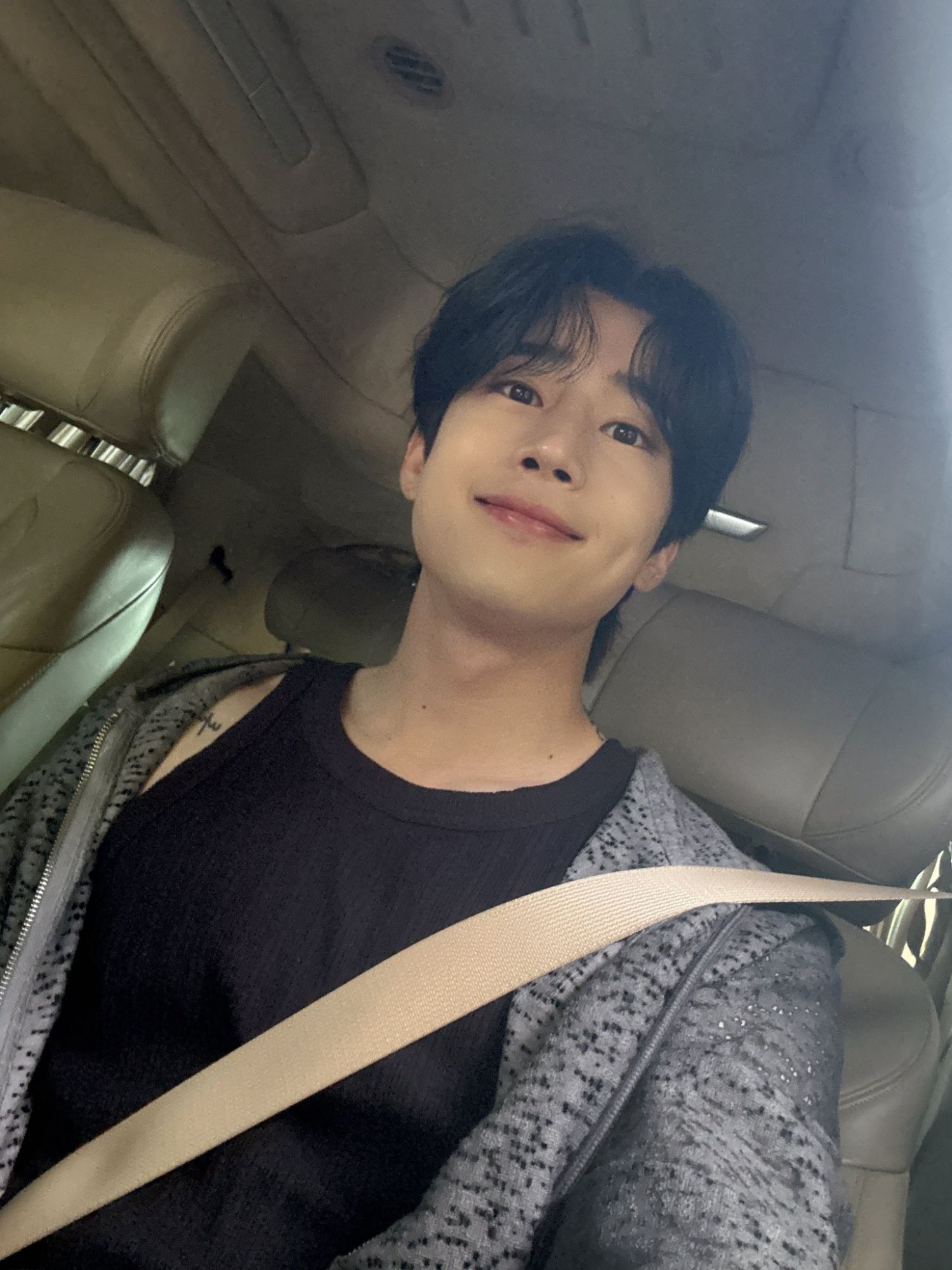 Recent activity shot of Han Seungwoo