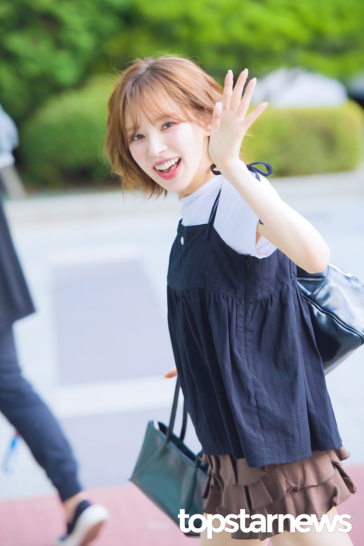 Behind-the-scenes cut of Wendy (Red Velvet)