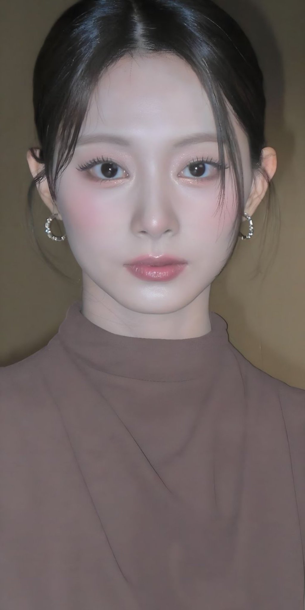 Today's most popular wallpaper in the Tzuyu (TWICE) community