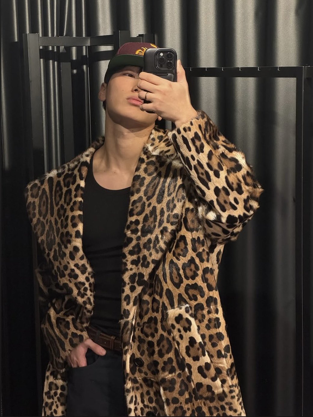 Behind-the-scenes cut of San (ATEEZ)