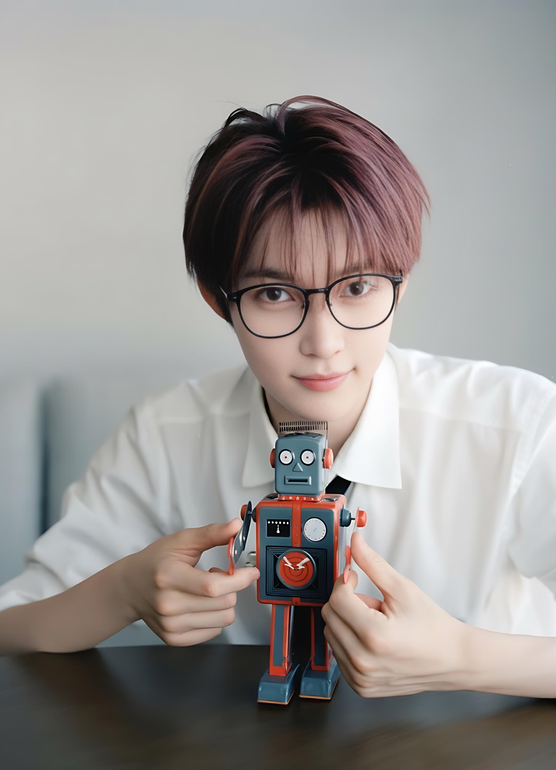 成韩彬 (ZEROBASEONE)的最新活动照片