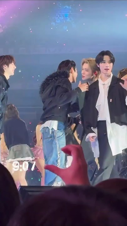 Today's most popular wallpaper in the CORTIS community