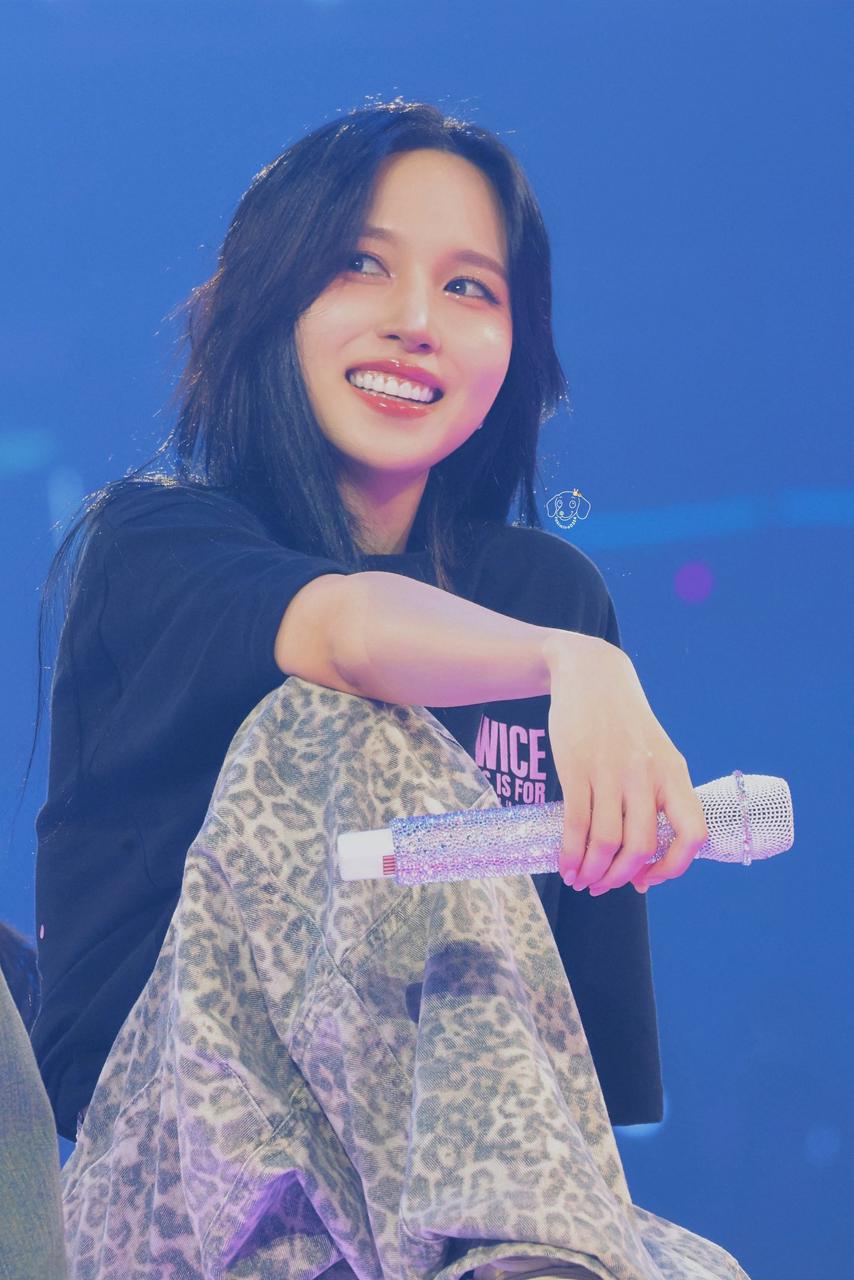 Latest photo of Mina (TWICE)