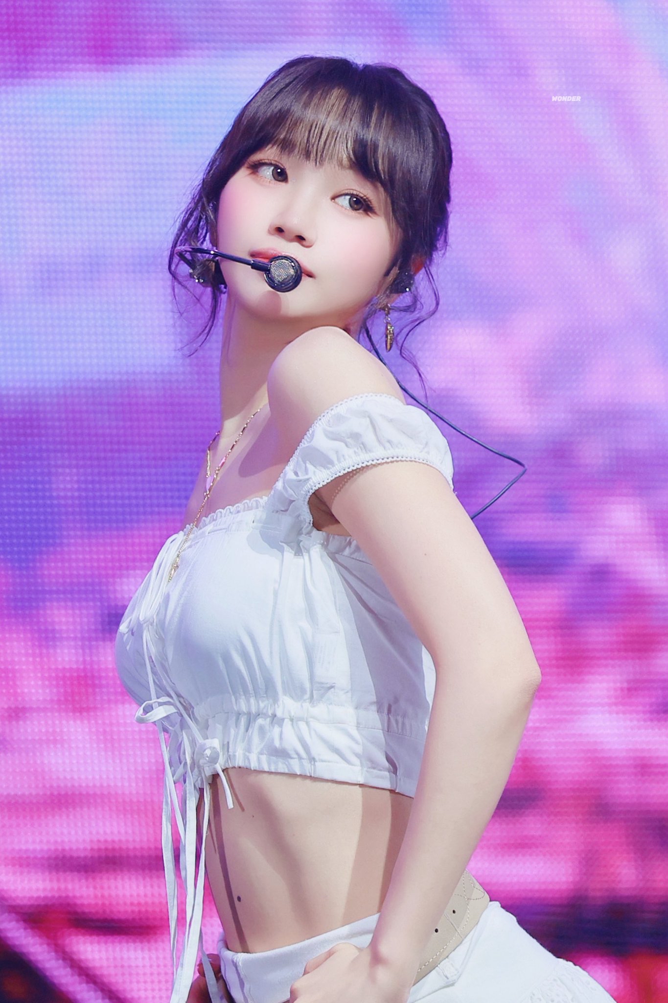 Recent activity shot of Kim Chaewon (LE SSERAFIM)