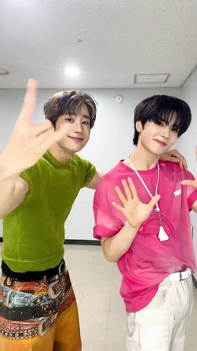 The most beloved wallpaper among Han Seungwoo's fans