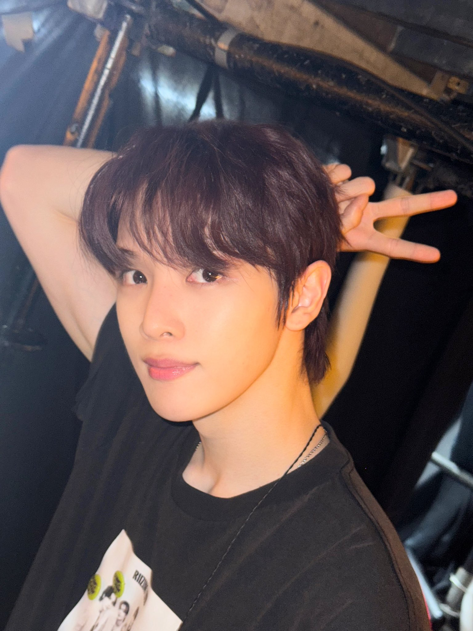 Recent activity shot of Sungchan (RIIZE)