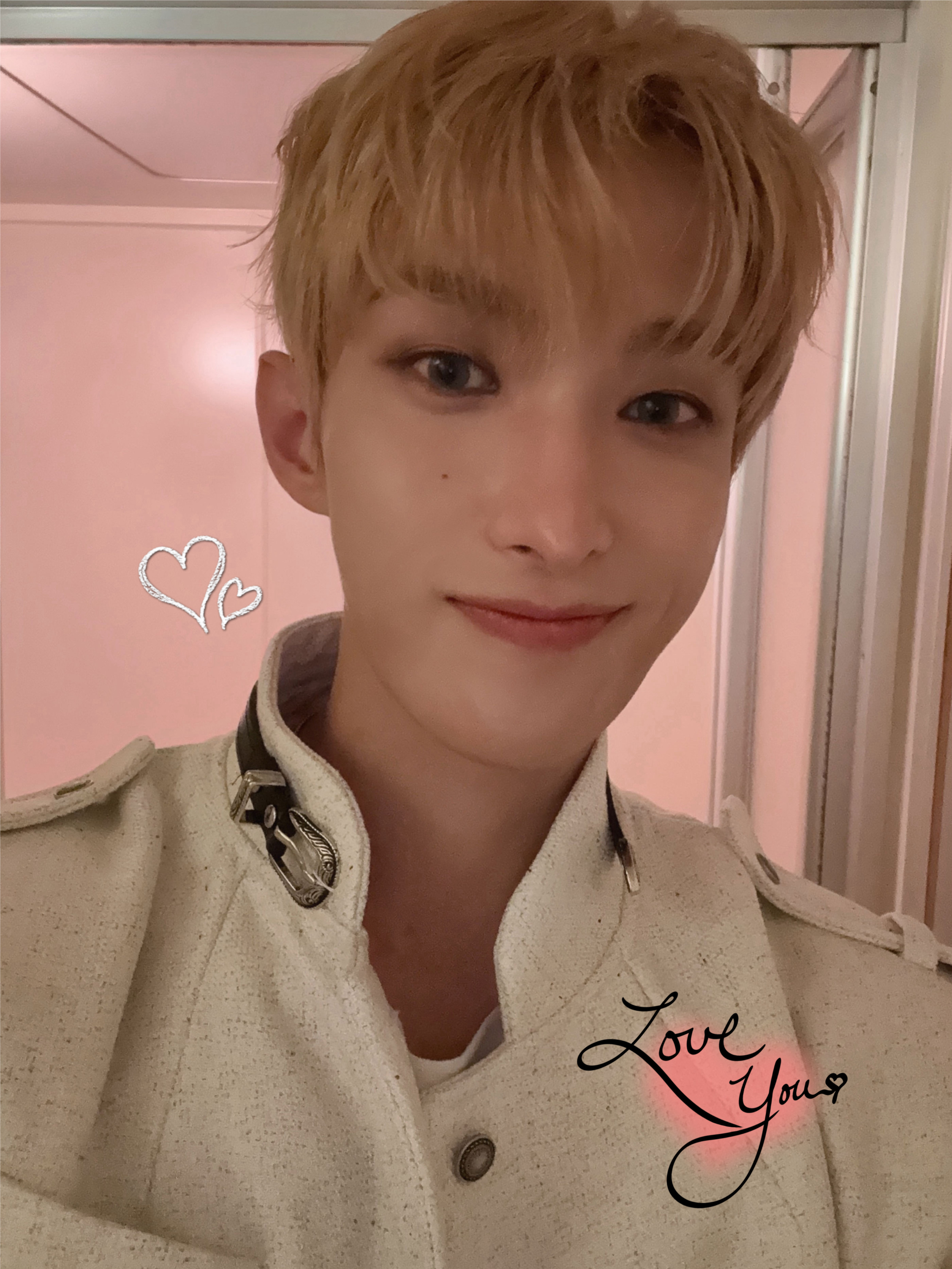 Behind-the-scenes cut of DK (SEVENTEEN)