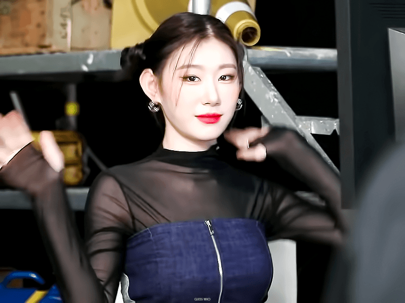 Behind-the-scenes cut of ITZY