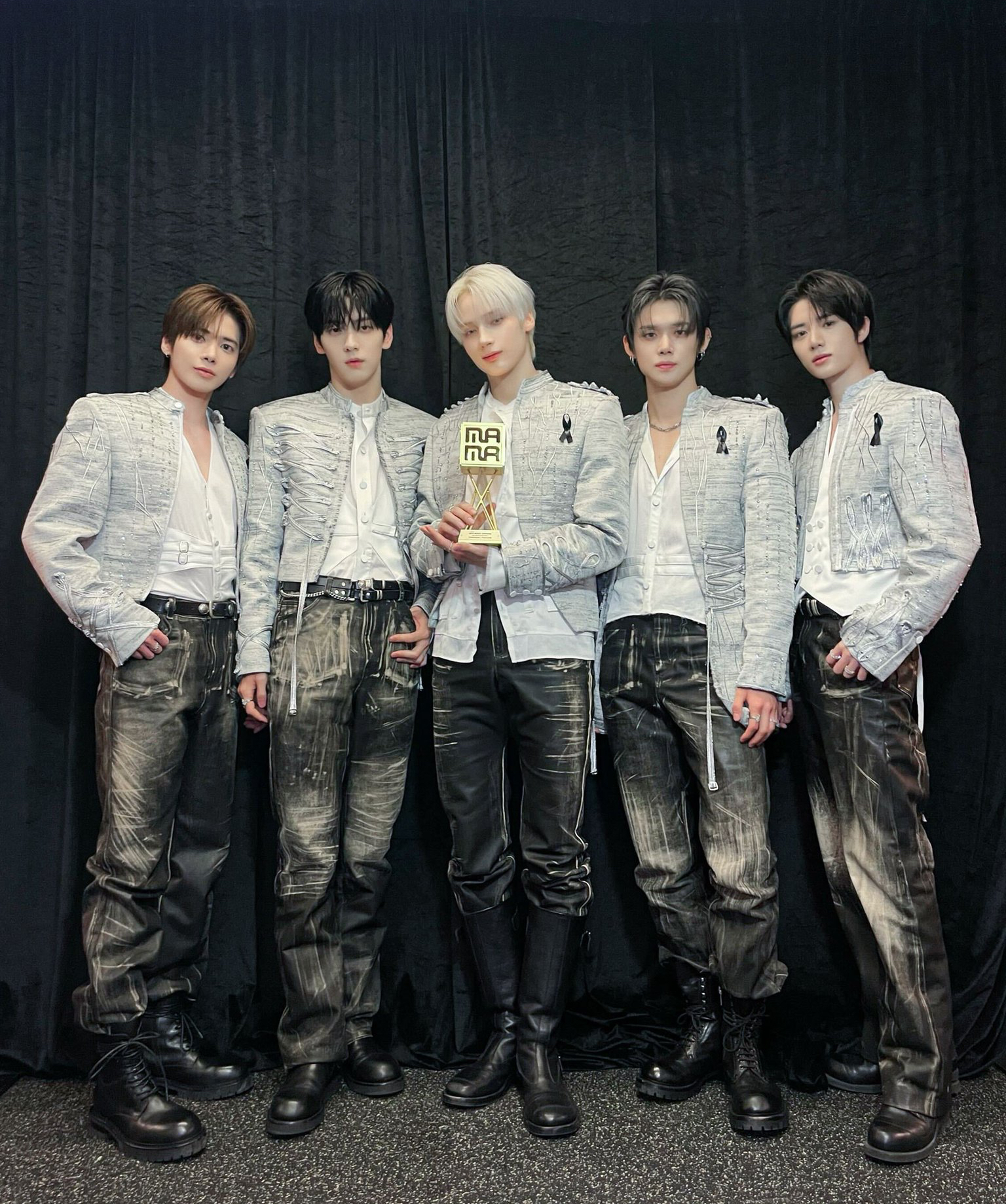 투모로우바이투게더의 최신 사진