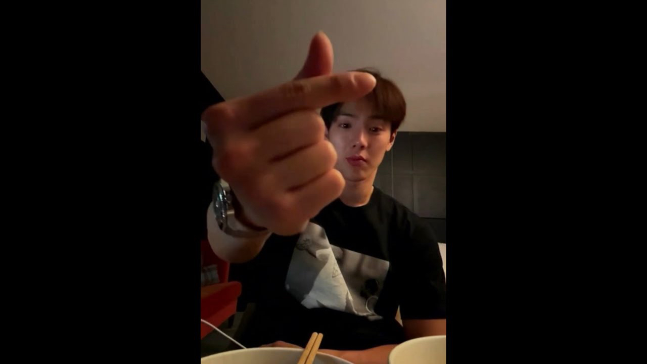 Potret di balik layar Shownu (MONSTA X)