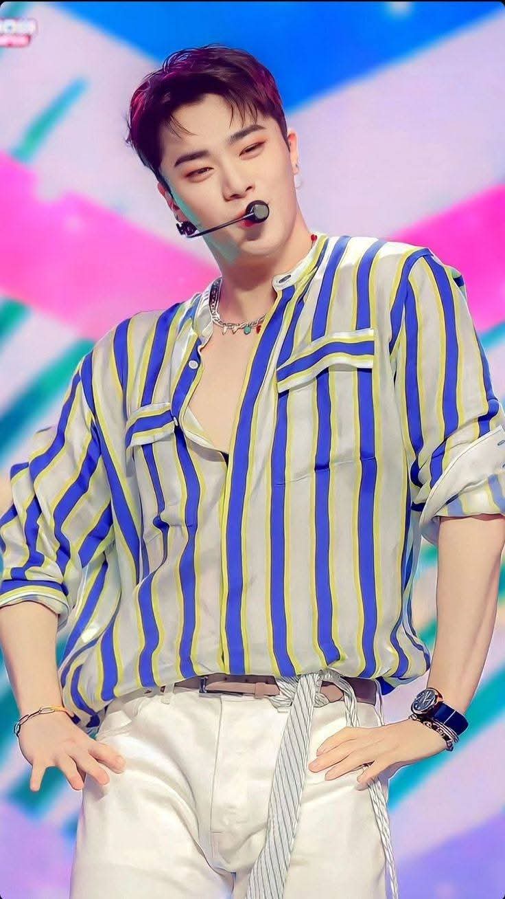 Behind-the-scenes cut of Moonbin (ASTRO)