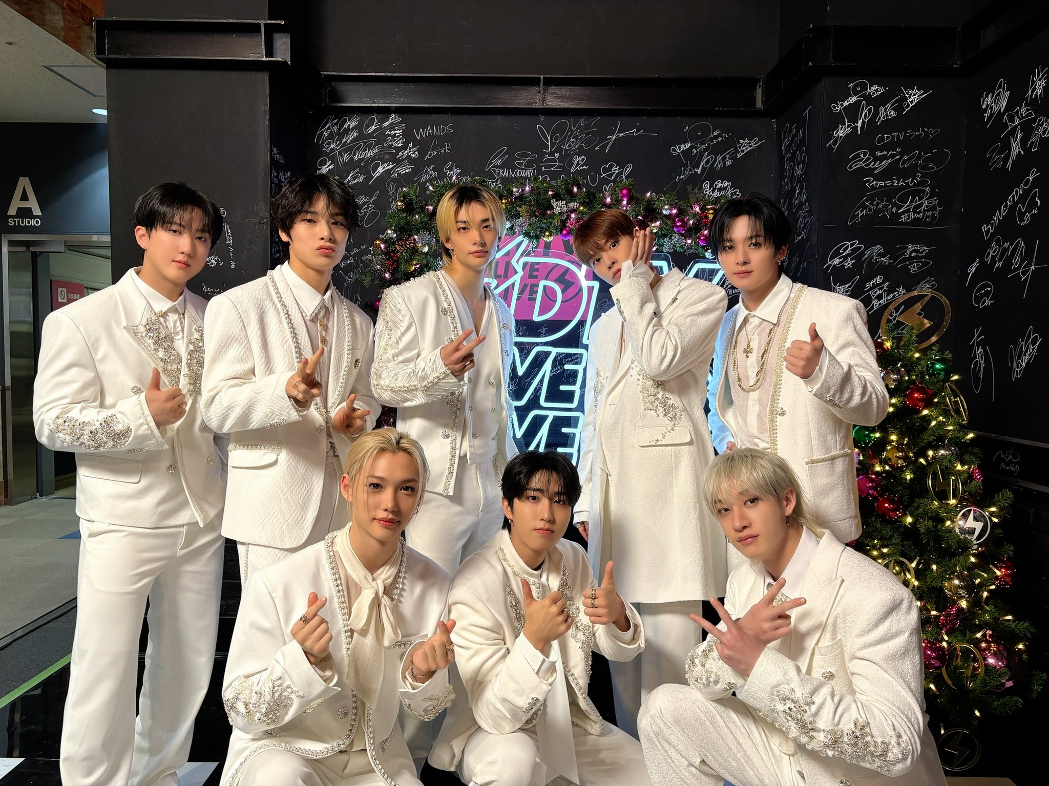 Foto aktivitas terbaru Stray Kids