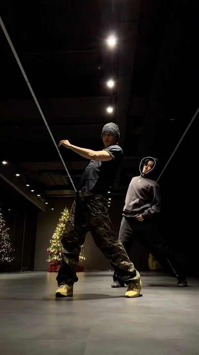 Today's most popular wallpaper in the Kai (EXO) community