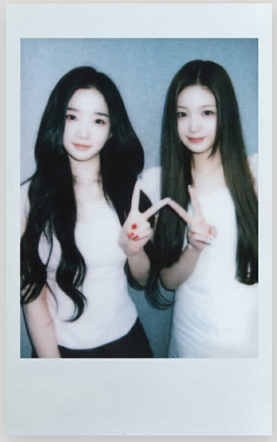 A moment captured by Joobin (tripleS)'s fan