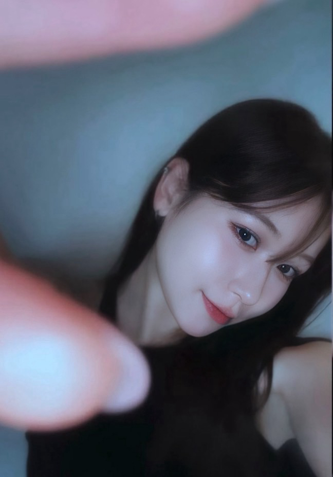 Latest photo of Kasahara Momona (ME:I)