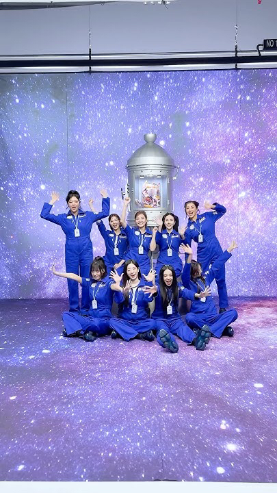 モモ (TWICE)の最近の活動写真