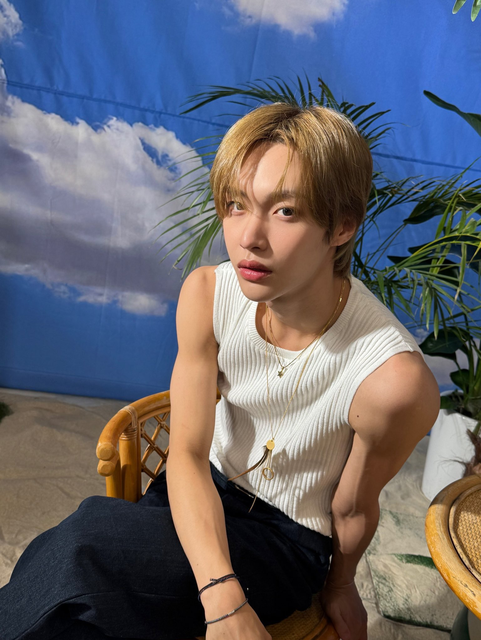 Latest photo of Wonbin (RIIZE)