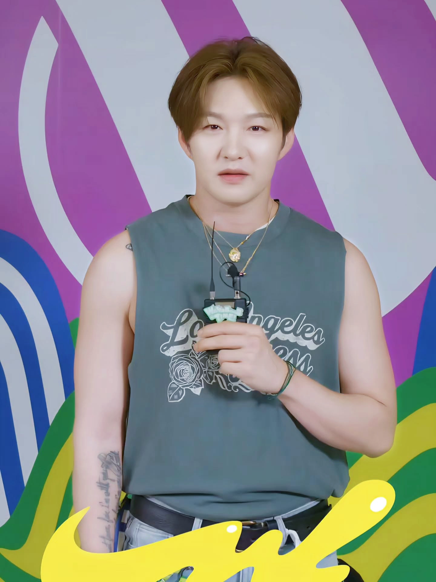 Behind-the-scenes cut of Lee Changsub (BTOB)