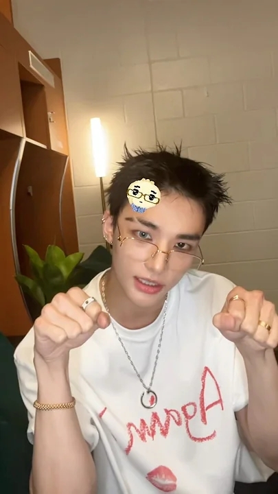 ヒョンジン (Stray Kids)の最近の活動写真