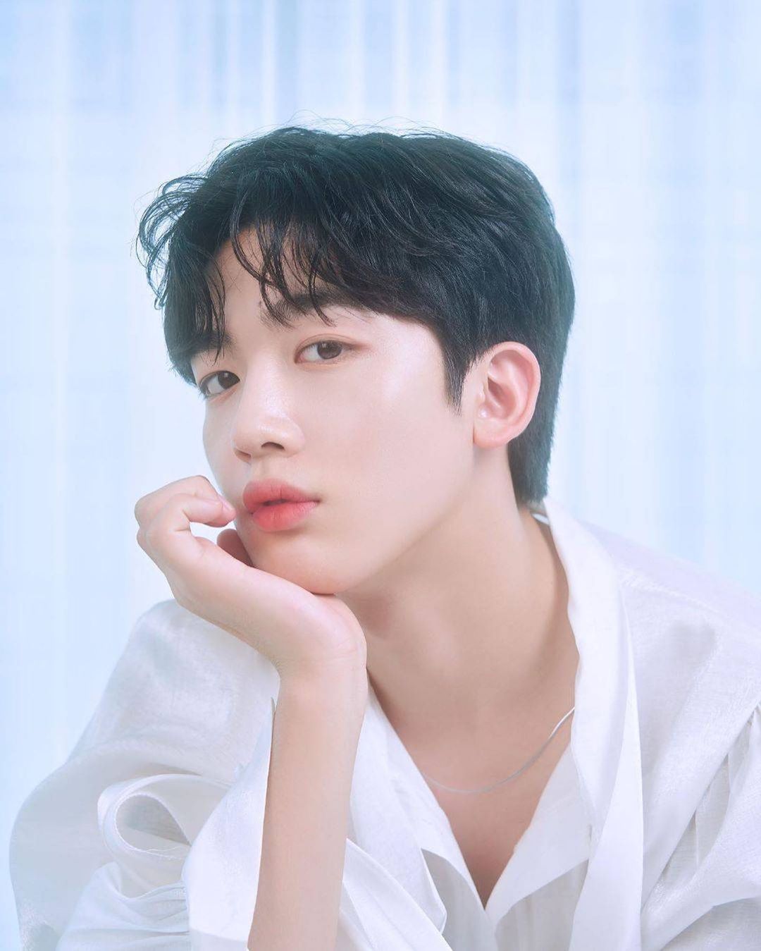 Latest photo of Kim Yohan (WEi)