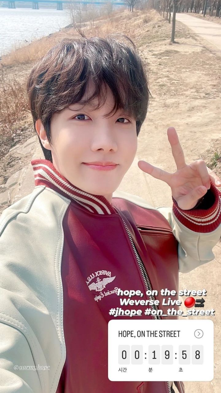 Wallpaper spesial buatan penggemar j-hope (BTS)