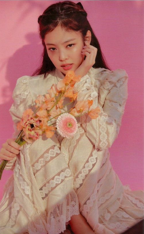 Behind-the-scenes cut of Jennie (BLACKPINK)
