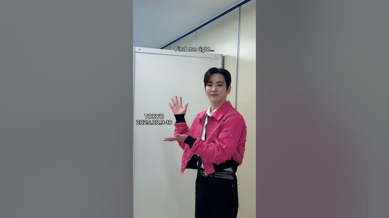 A moment captured by Key (SHINee)'s fan