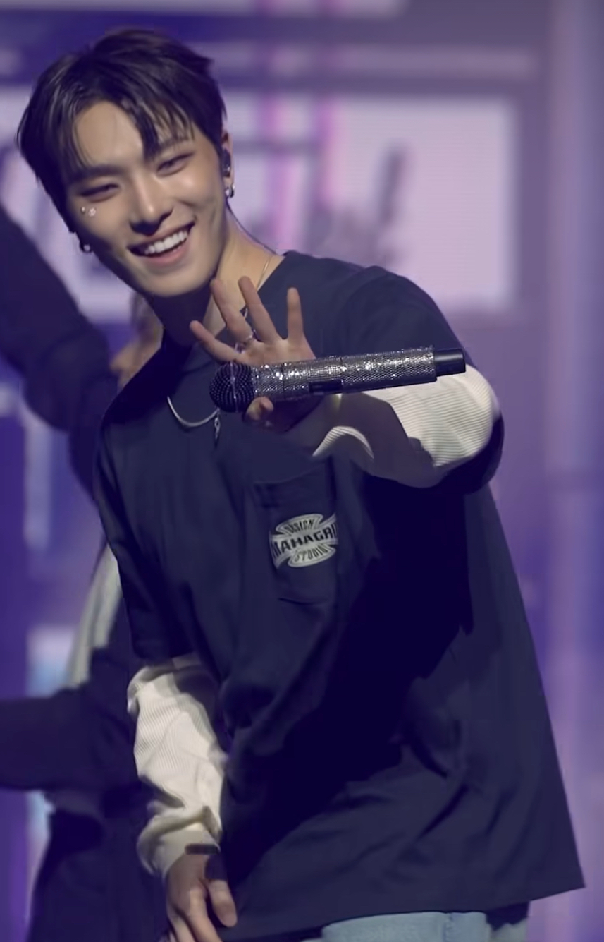 ディノ (SEVENTEEN)の舞台裏ショット