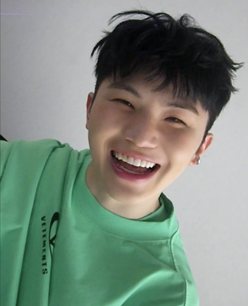 Latest photo of Woozi (SEVENTEEN)