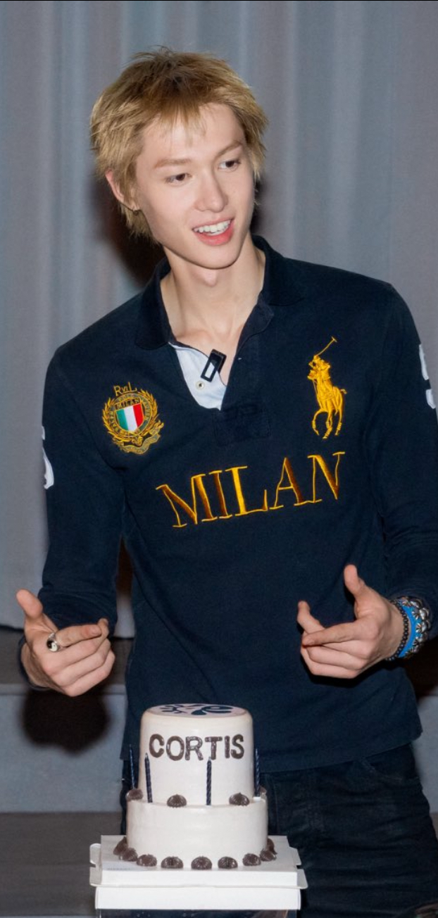 The most beloved wallpaper among Martin (CORTIS)'s fans