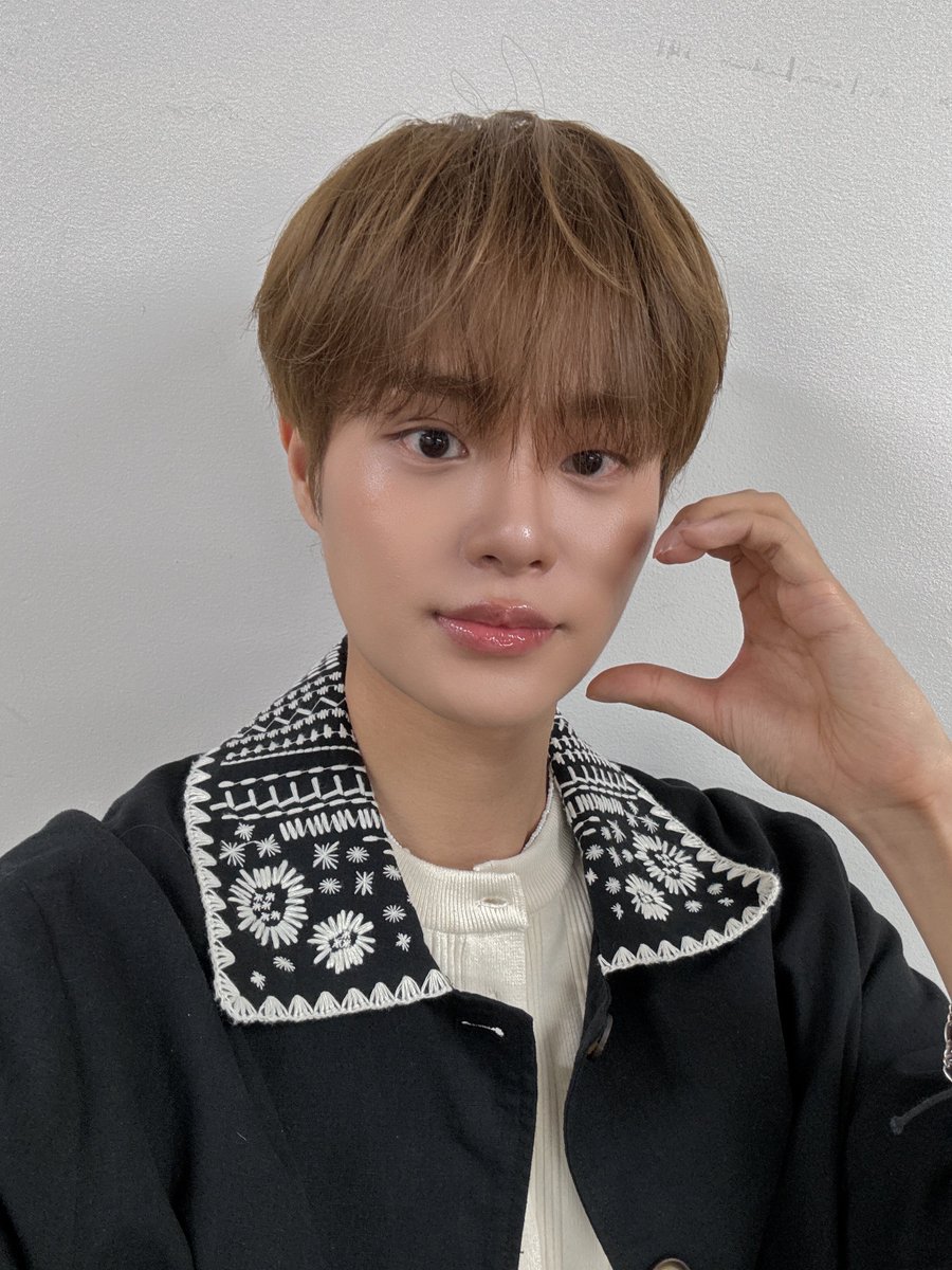 A moment captured by AB6IX's fan