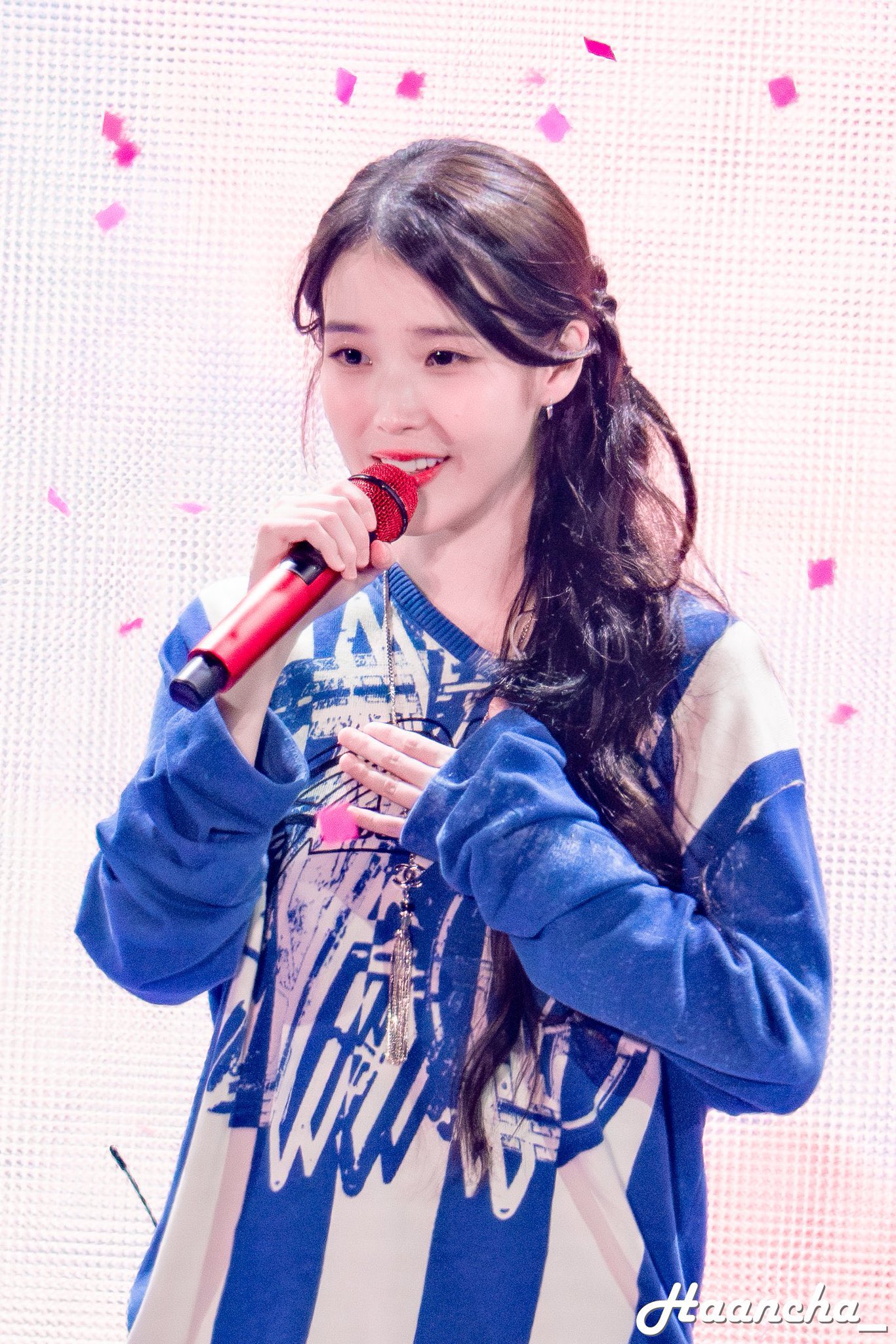 Behind-the-scenes cut of IU