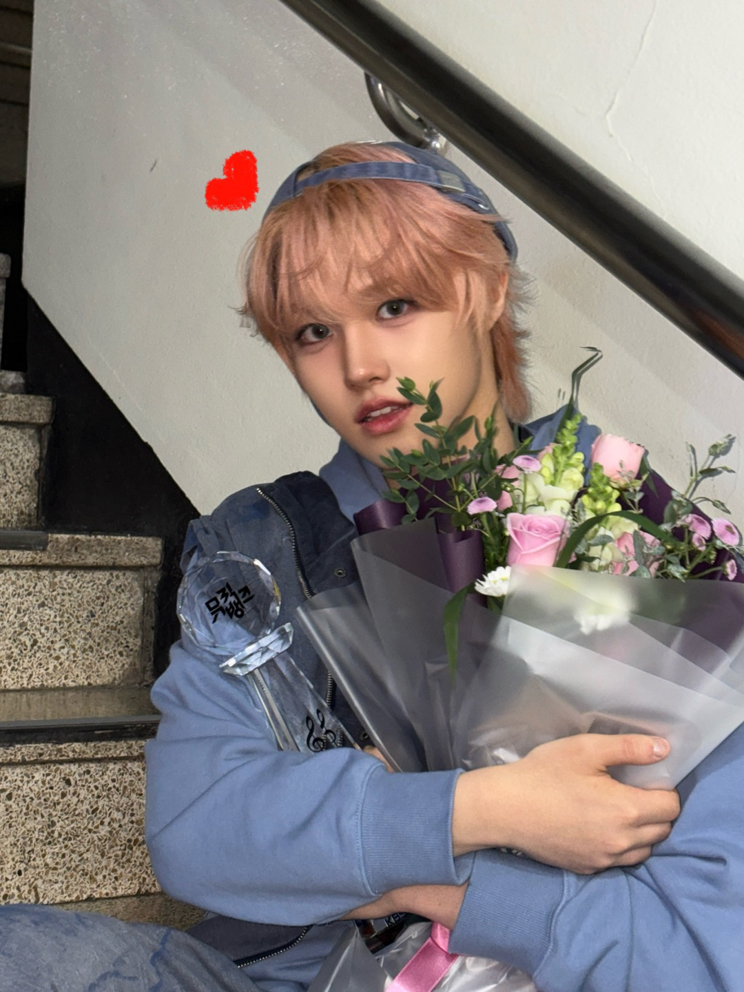 Recent activity shot of Park Juwon (AHOF)