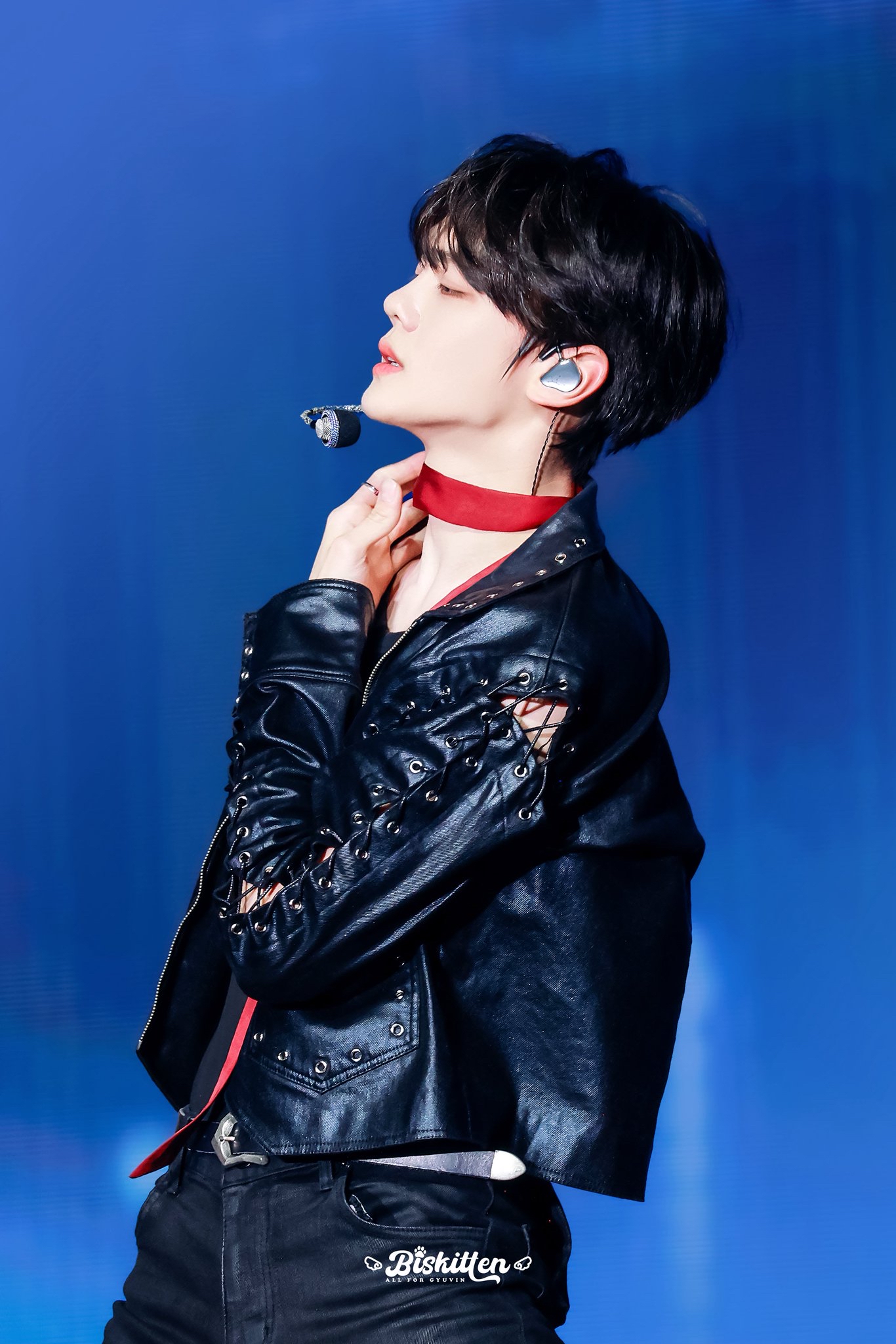 Latest photo of Kim Gyuvin (ZEROBASEONE)